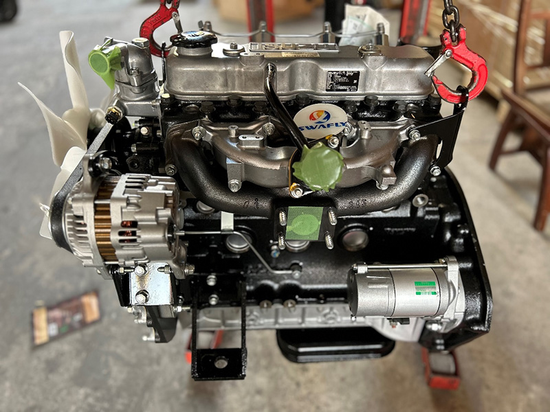 ISUZU C240: le moteur de chariot à nartre de l'industrie